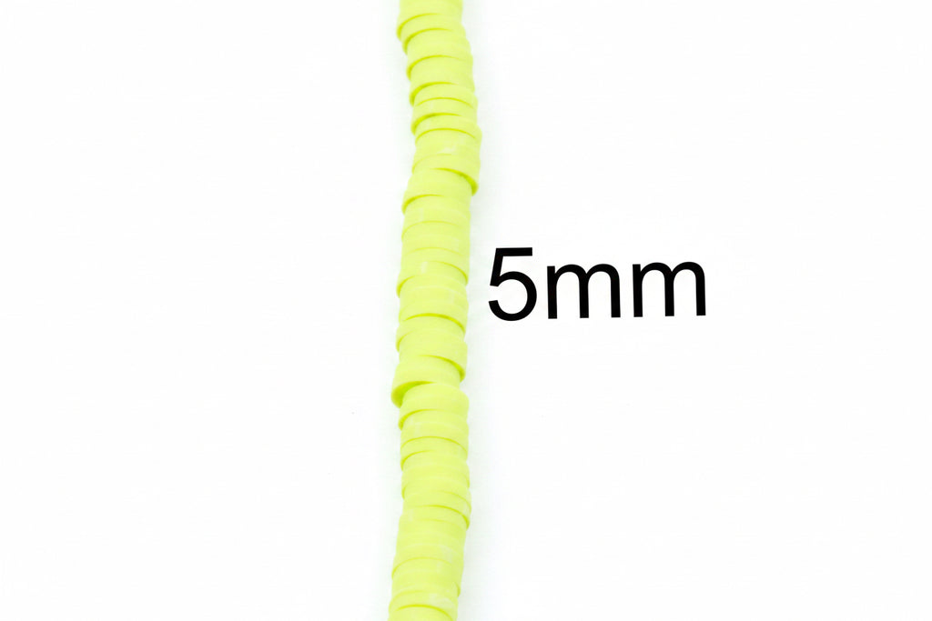 A close-up of a single strand of green polymer clay disc beads, with the text '5mm' indicating size beside it on a plain white background